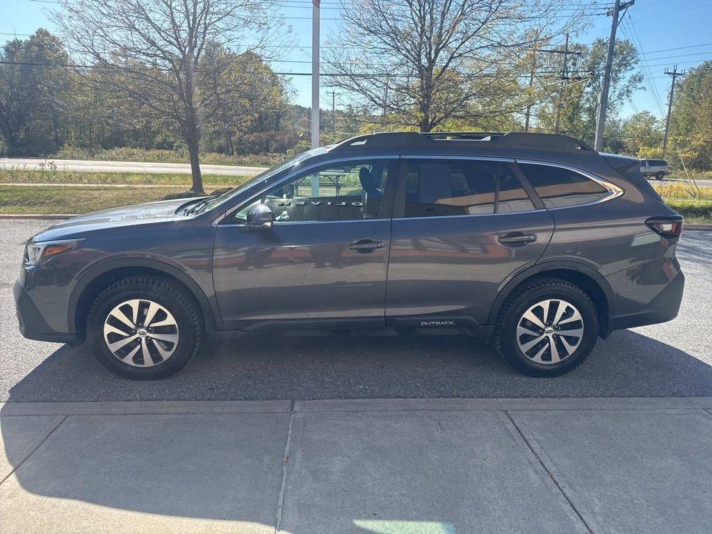 2020 Subaru Outback Premium photo 4