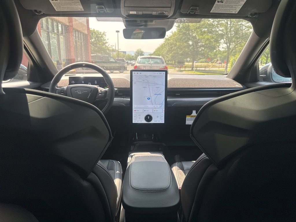 2025 Ford Mustang Mach-E GT - Photo 42