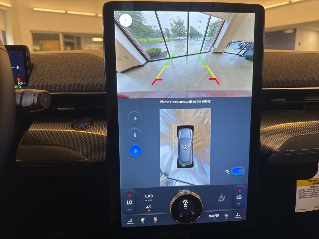 2025 Ford Mustang Mach-E GT - Photo 45