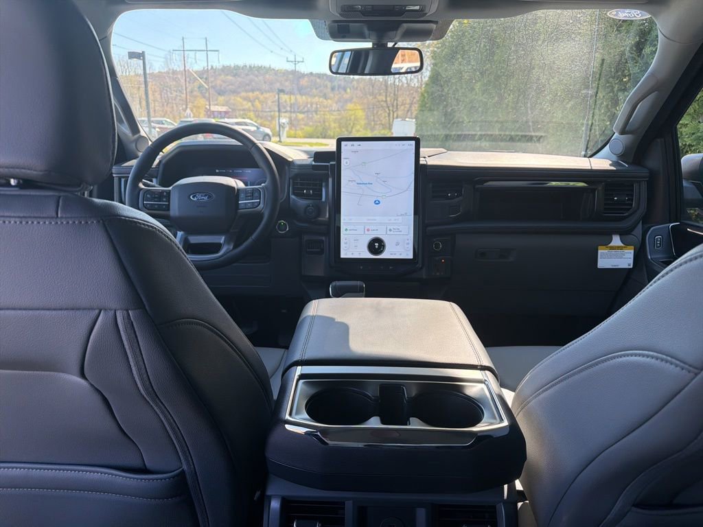 2025 Ford F-150 Lightning Flash - Photo 45