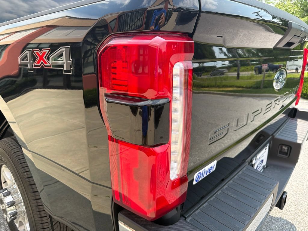 2026 Ford F-350 Super Duty XLT - Photo 21