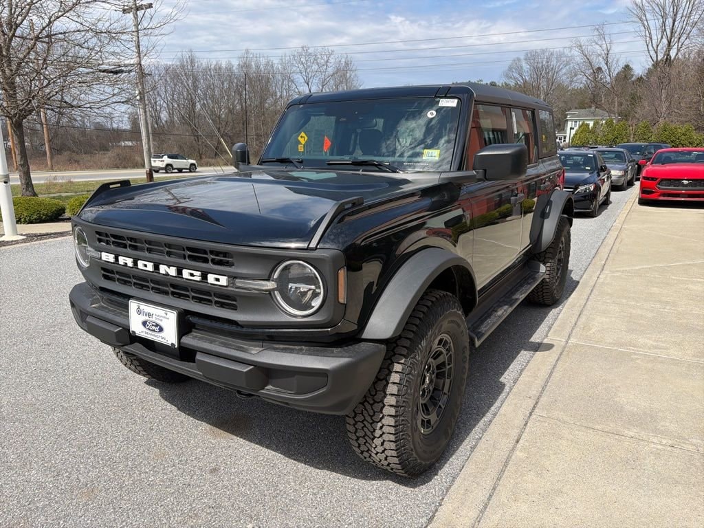 New 2026 Ford Bronco Base SUV