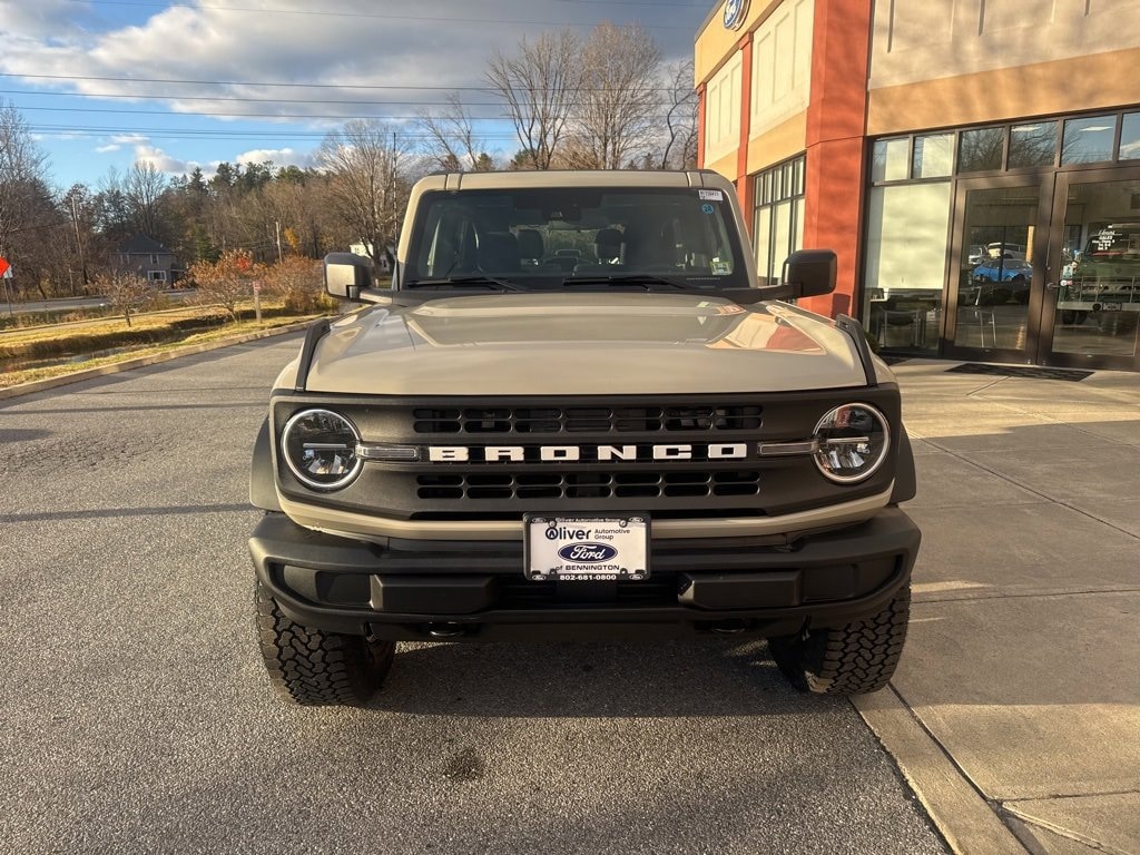 New 2025 Ford Bronco Base SUV
