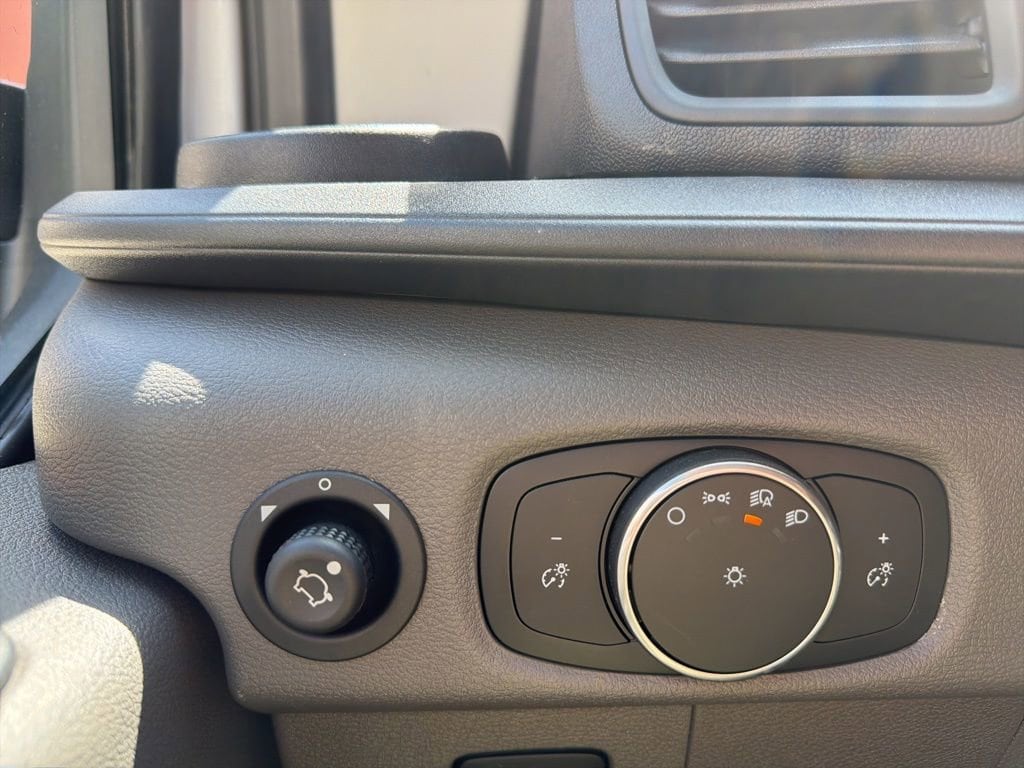 2026 Ford Transit Van Base - Photo 35