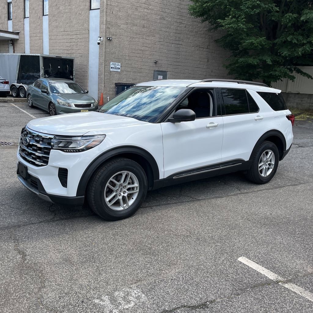 Certified 2025 Ford Explorer Active SUV