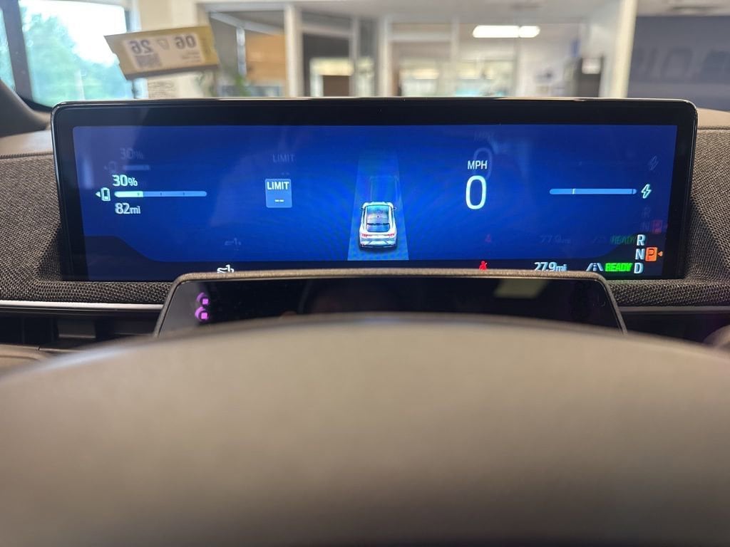 2025 Ford Mustang Mach-E GT - Photo 19