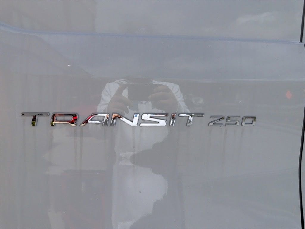 2025 Ford Transit Van Base - Photo 14