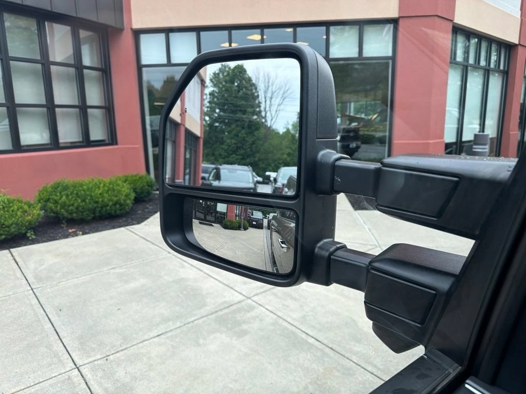2025 Ford F-150 XLT - Photo 45