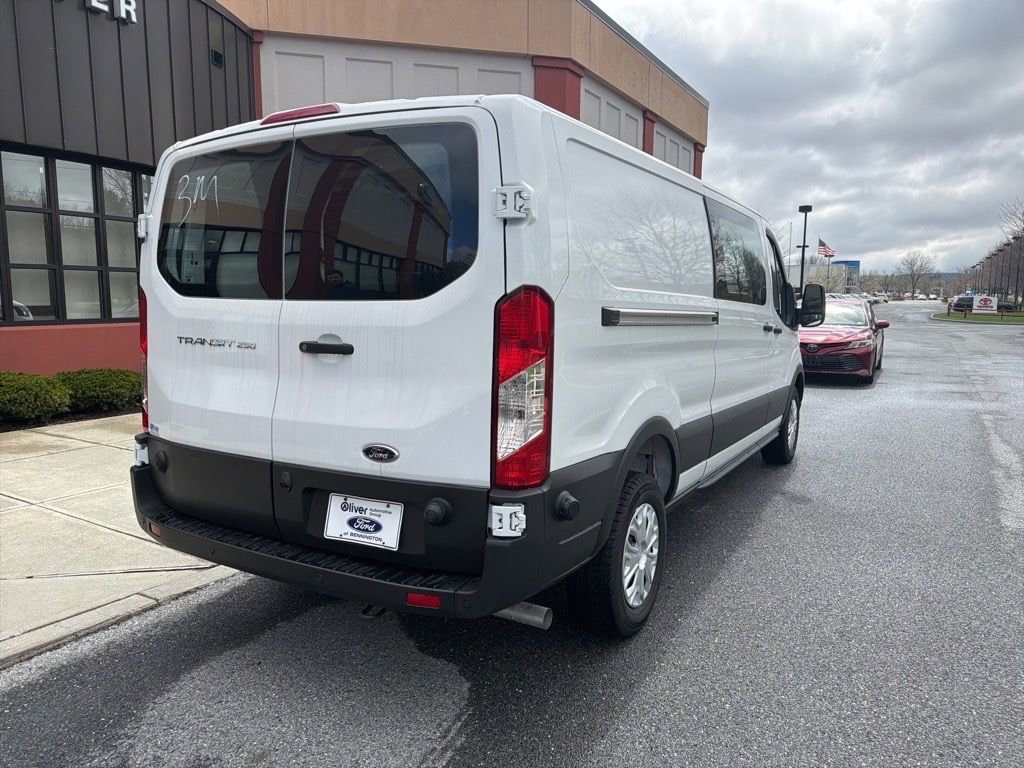 2025 Ford Transit Van Base - Photo 7
