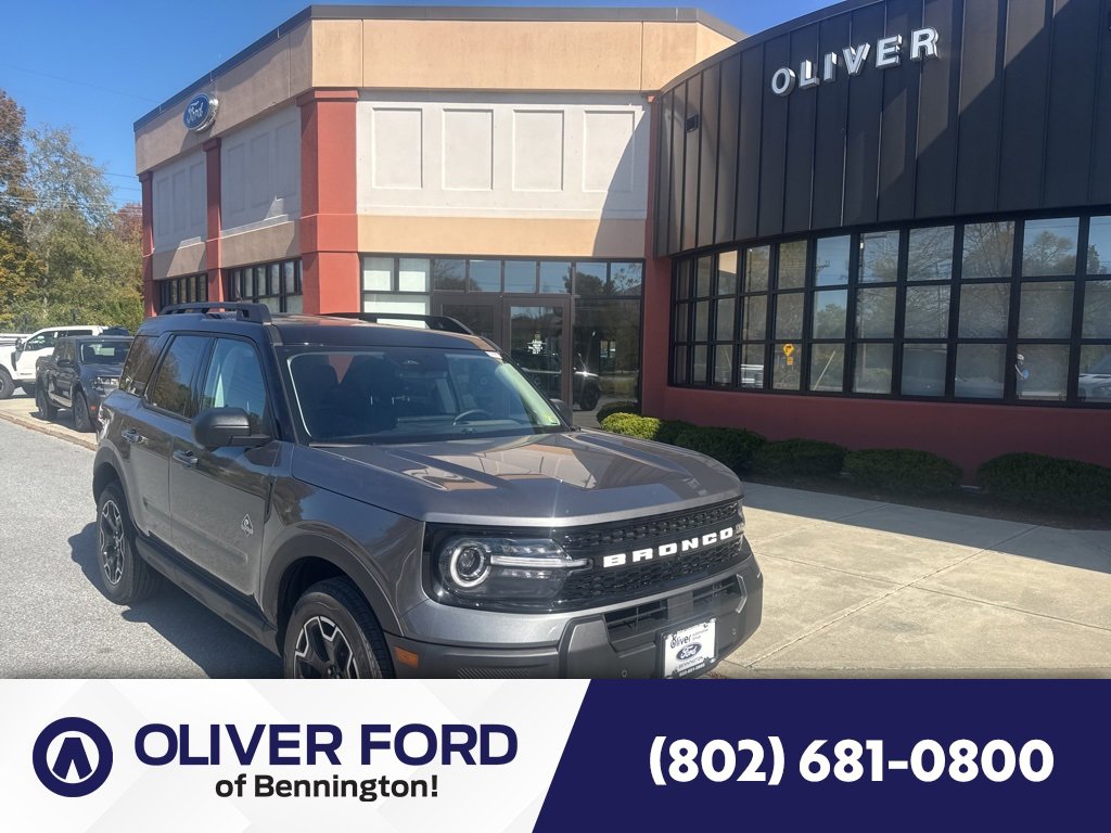 2025 Ford Bronco Sport Outer Banks's photo