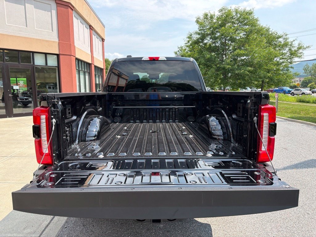 2026 Ford F-350 Super Duty XLT - Photo 24