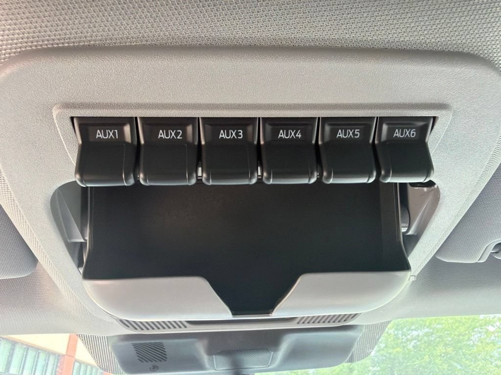 2026 Ford F-350 Super Duty XLT - Photo 45