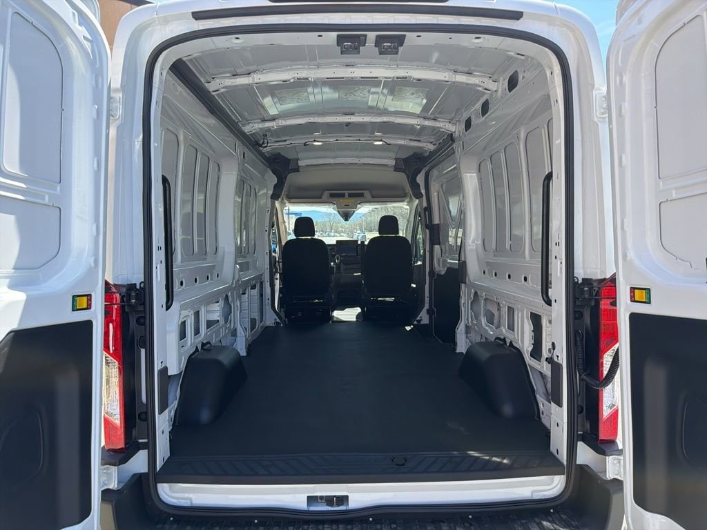 2026 Ford Transit Van Base - Photo 19