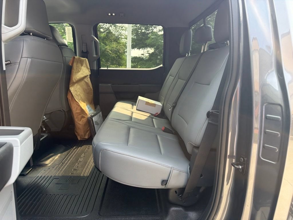 2026 Ford F-350 Super Duty Chassis Cab XL - Photo 24