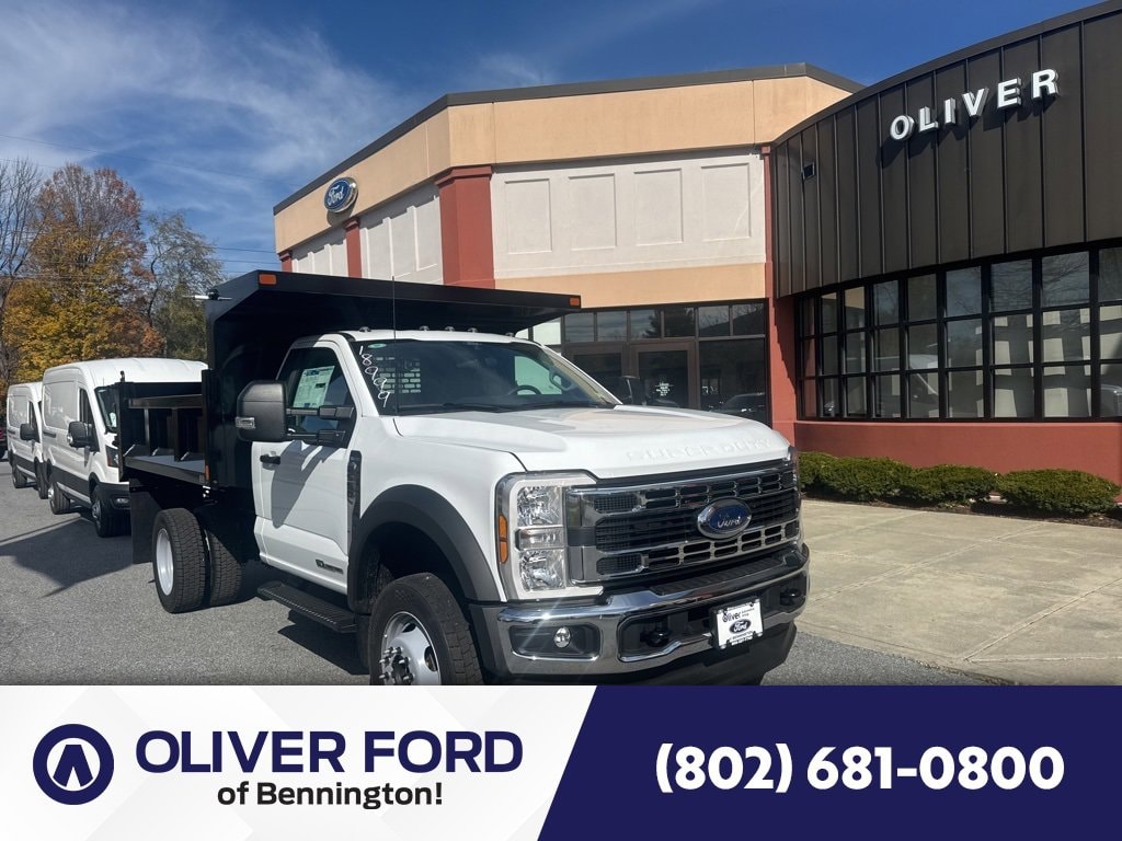 2025 Ford F-550 Super Duty Chassis Cab XL's photo