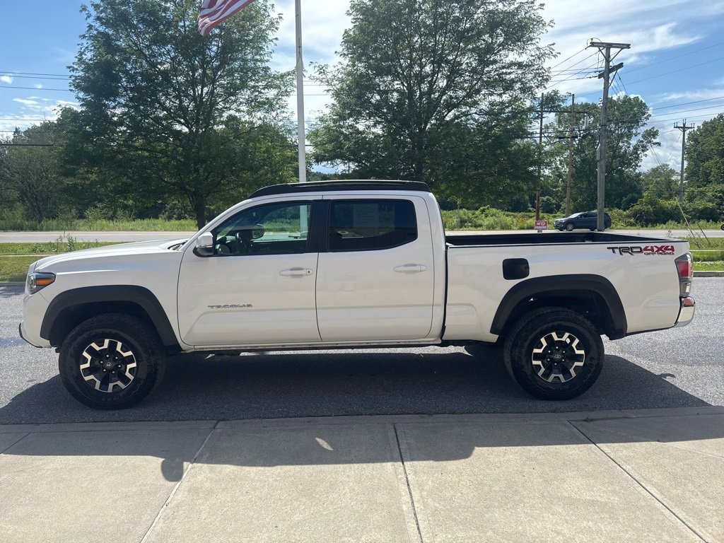 2023 Toyota Tacoma TRD Off-Road V6 photo 4