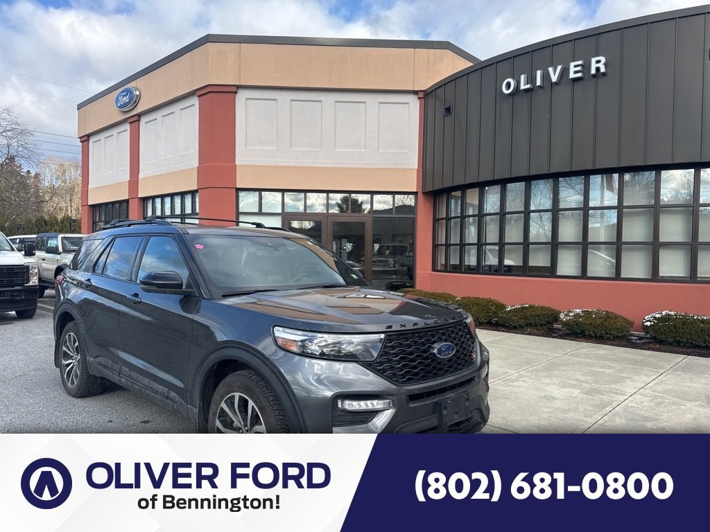 2020 Ford Explorer ST's photo