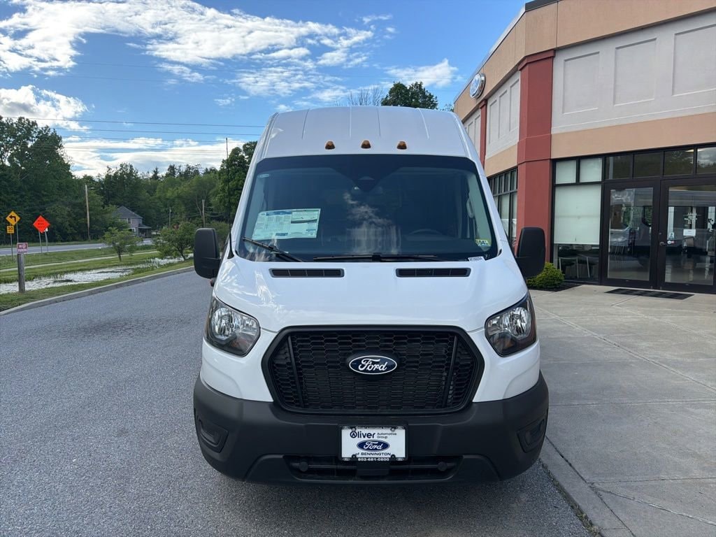 New 2026 Ford Transit Passenger Wagon Wagon High Roof HD Ext. Van