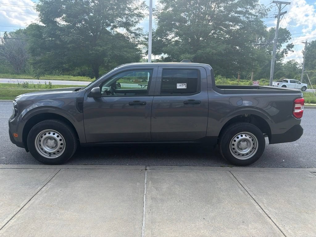 New 2026 Ford Maverick XL Truck SuperCrew