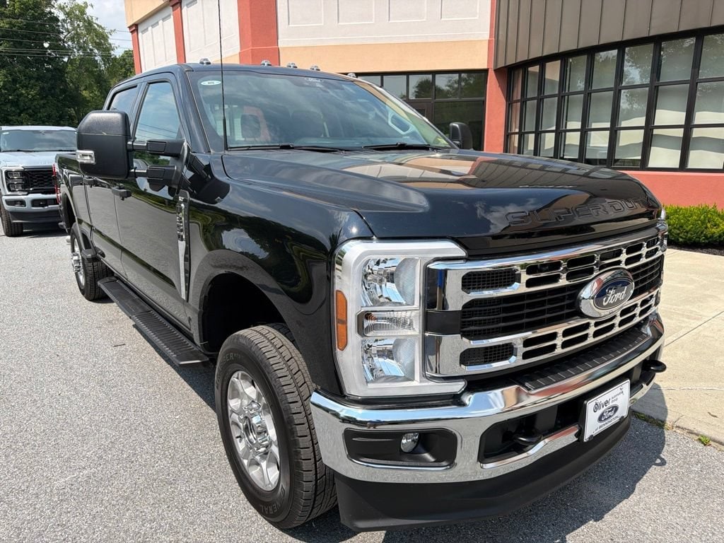 2026 Ford F-350 Super Duty XLT - Photo 9