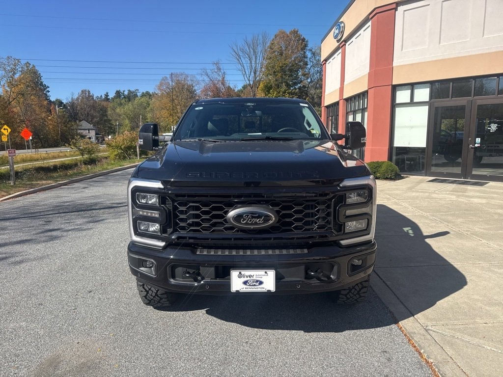 New 2026 Ford Super Duty F-350 SRW Truck Crew Cab