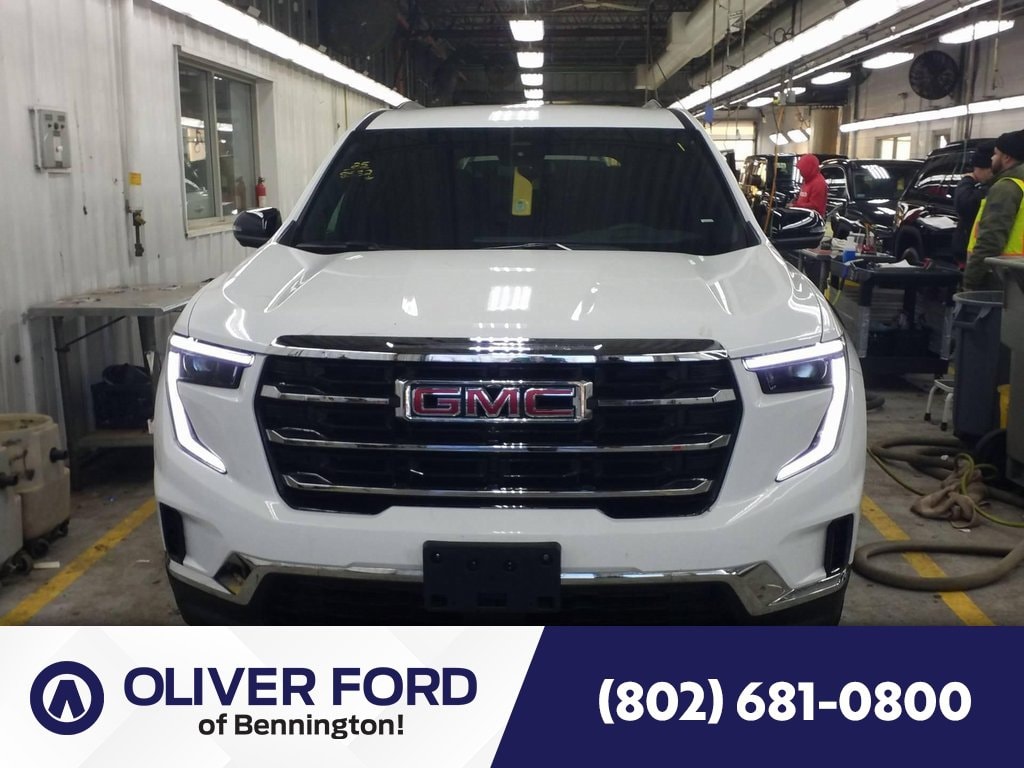 Used 2025 GMC Acadia Elevation SUV