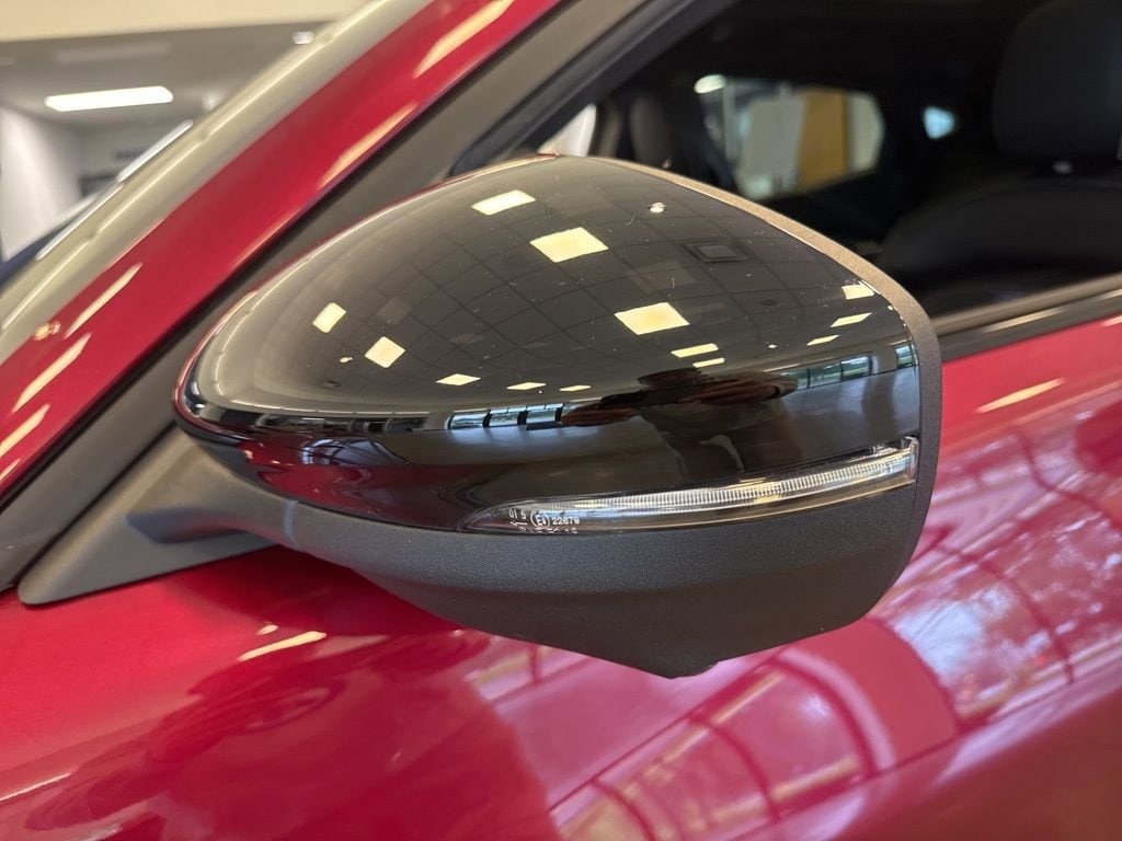 2025 Ford Mustang Mach-E GT - Photo 36