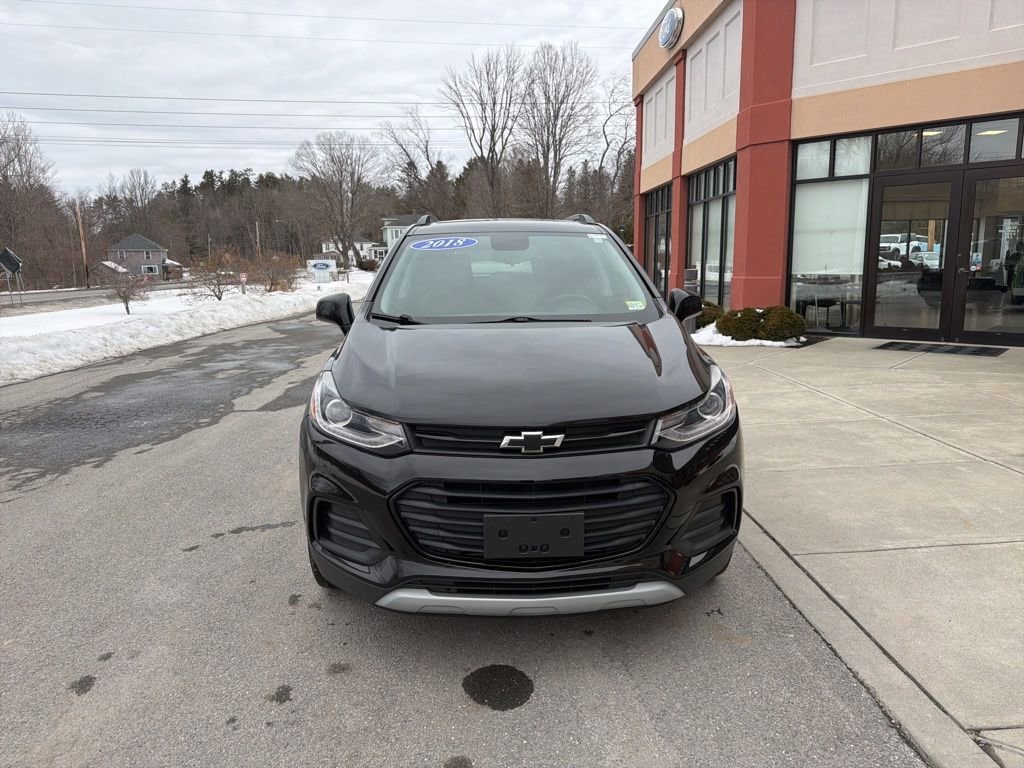 Used 2018 Chevrolet Trax LT with VIN 3GNCJPSB0JL357899 for sale in Bennington, VT