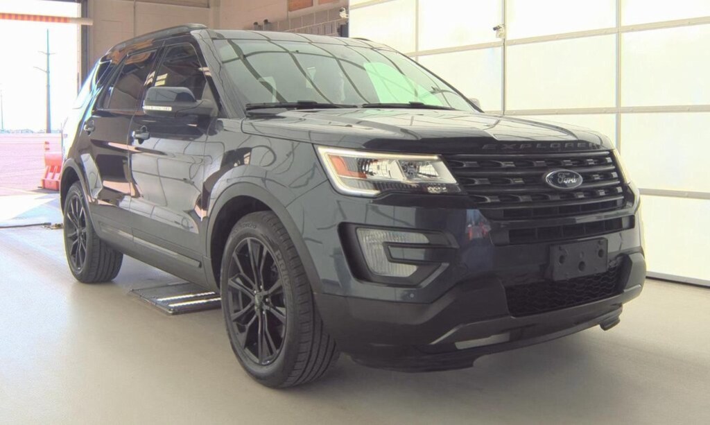 Used 2017 Ford Explorer XLT SUV