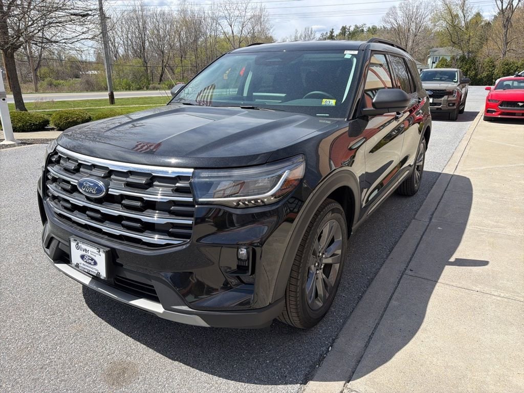 New 2026 Ford Explorer Active SUV