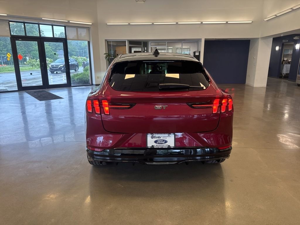 2025 Ford Mustang Mach-E GT - Photo 6