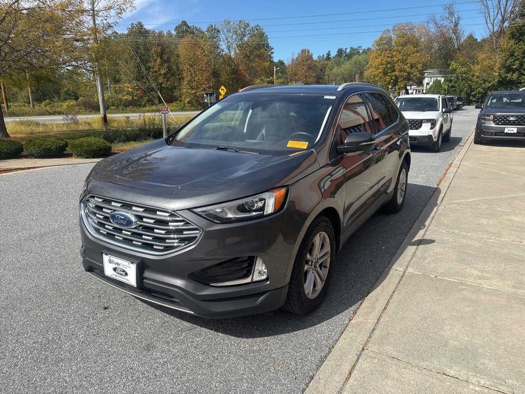 2020 Ford Edge SEL photo 3