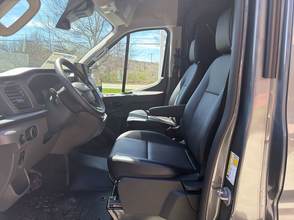 2026 Ford Transit Van Base - Photo 18
