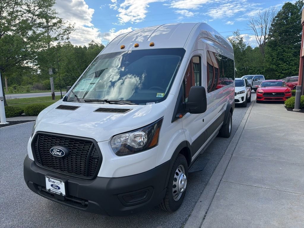 New 2026 Ford Transit Passenger Wagon Wagon High Roof HD Ext. Van