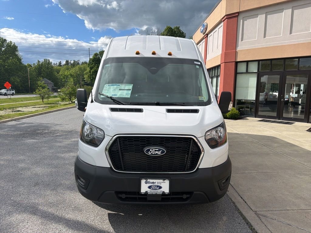 New 2026 Ford Transit Passenger Wagon Wagon High Roof HD Ext. Van
