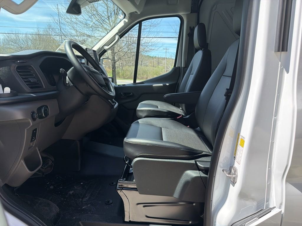 2026 Ford Transit Van Base - Photo 16