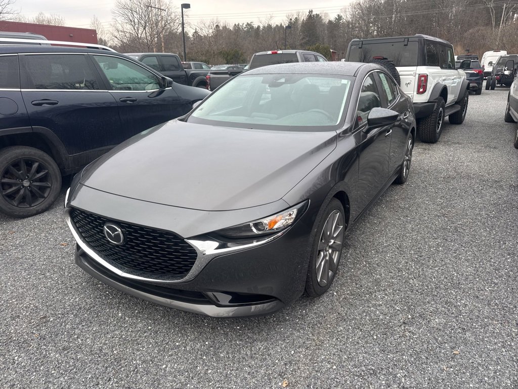 2020 Mazda Mazda3 Preferred photo 3