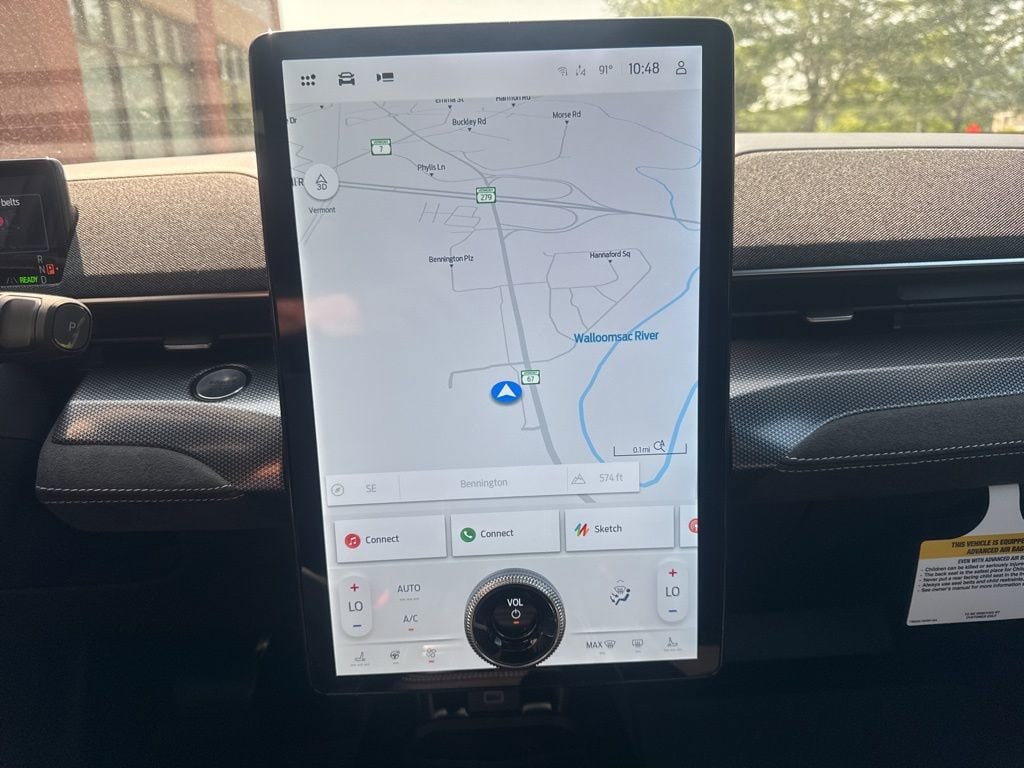 2025 Ford Mustang Mach-E GT - Photo 23