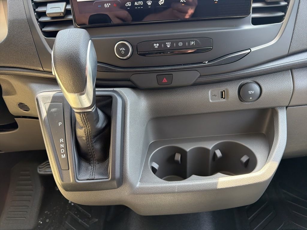2026 Ford Transit Van Base - Photo 28