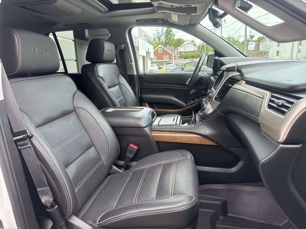2020 GMC Yukon Denali - Photo 33