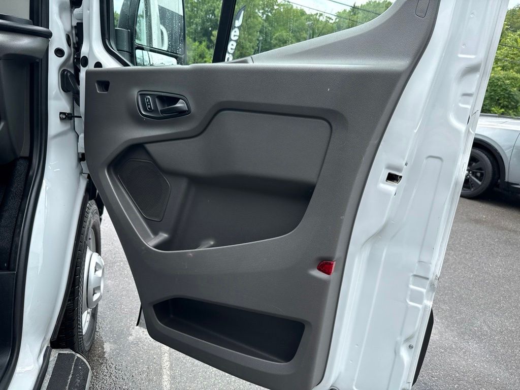 2024 Ford Transit Van Base - Photo 27
