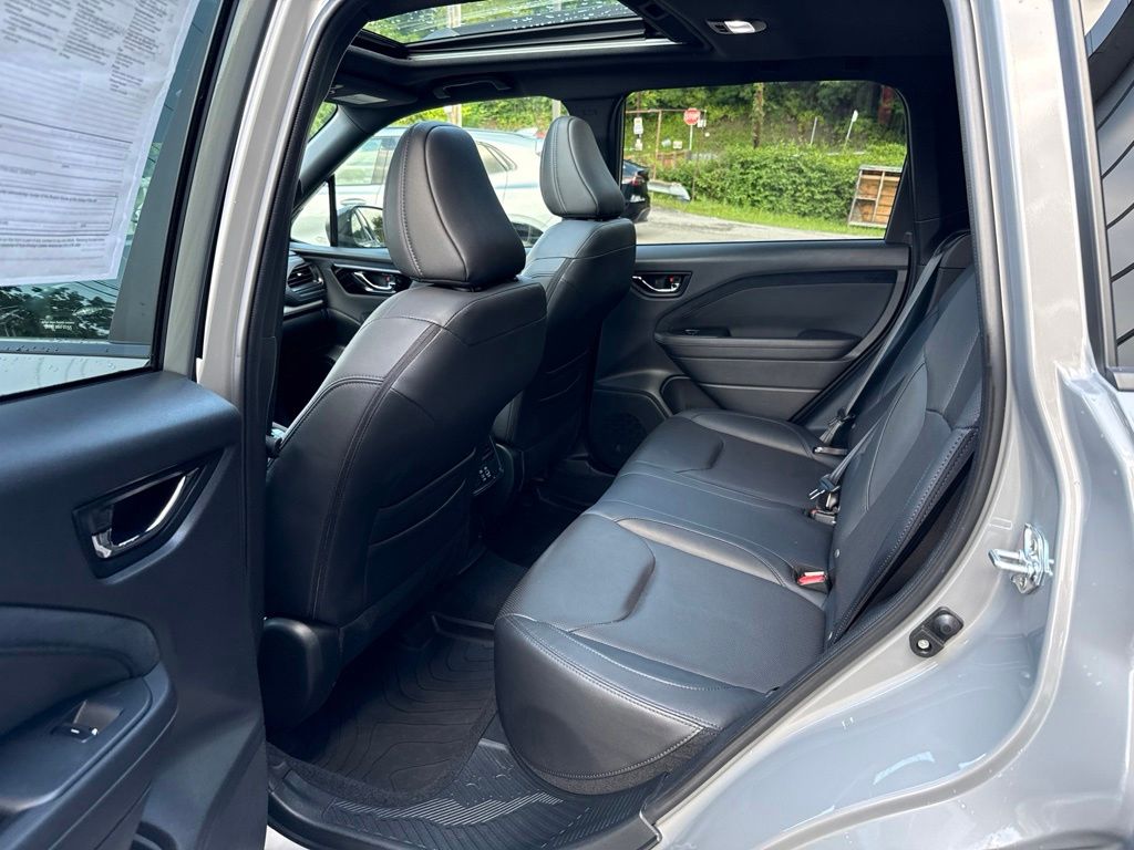 2025 Subaru Forester Limited - Photo 23