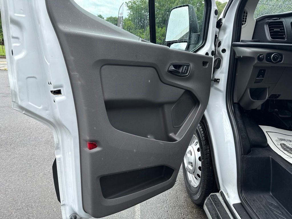 2024 Ford Transit Van Base - Photo 19