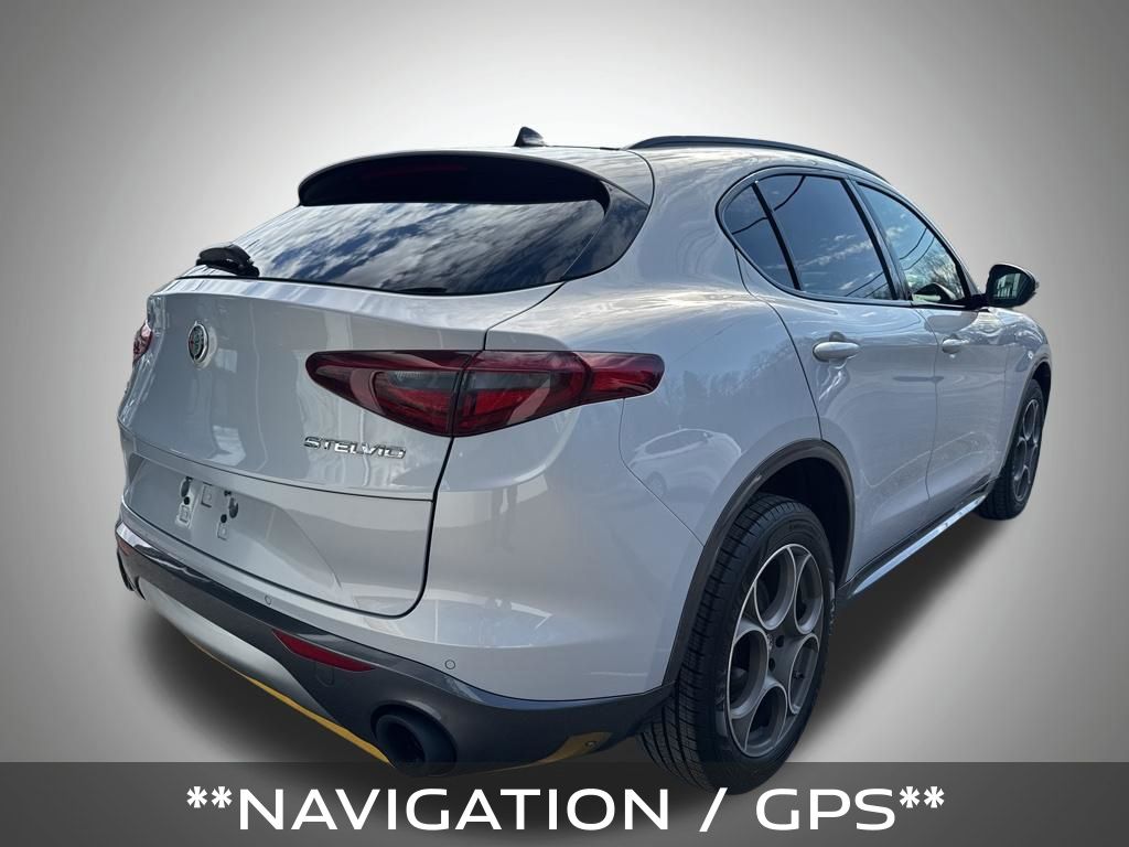 2022 Alfa Romeo Stelvio Ti - Photo 6
