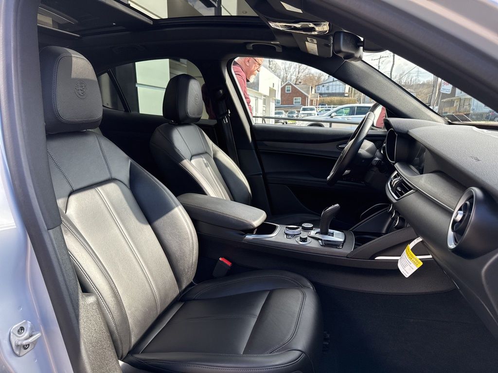 2022 Alfa Romeo Stelvio Ti - Photo 32