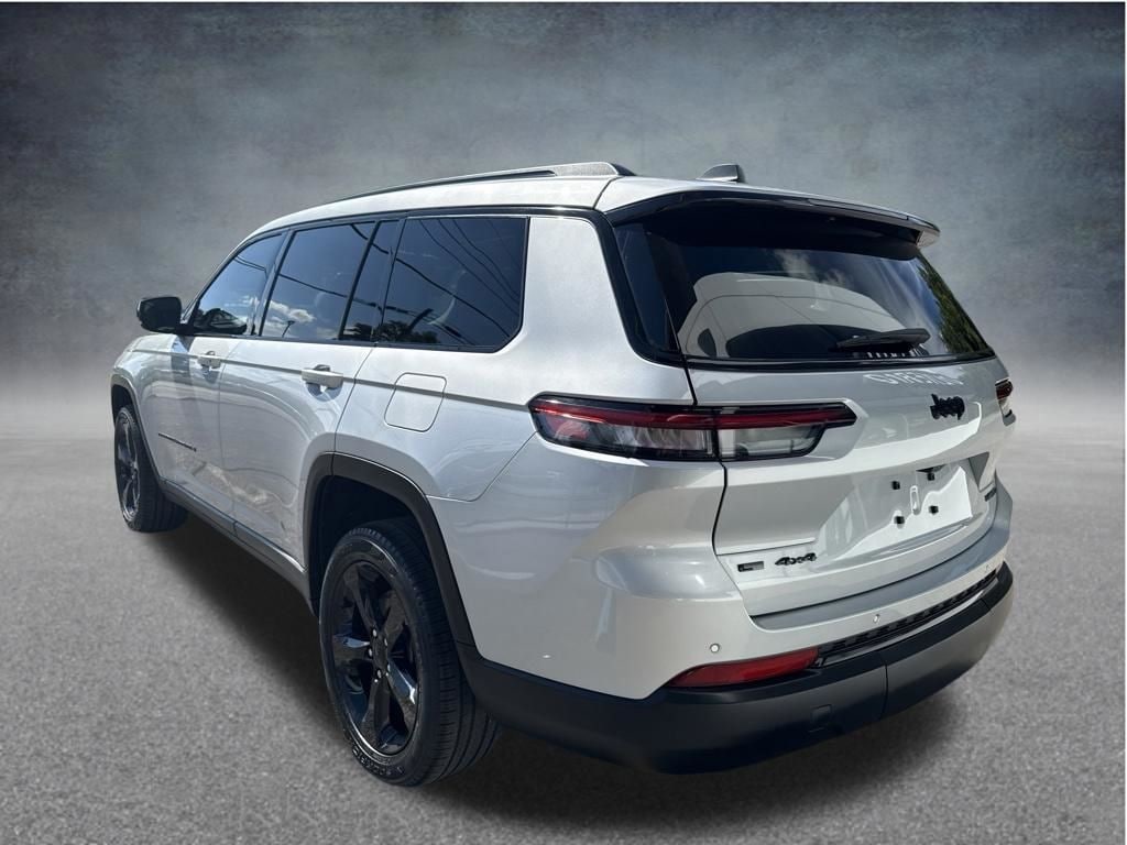 Used 2023 Jeep Grand Cherokee L Limited SUV