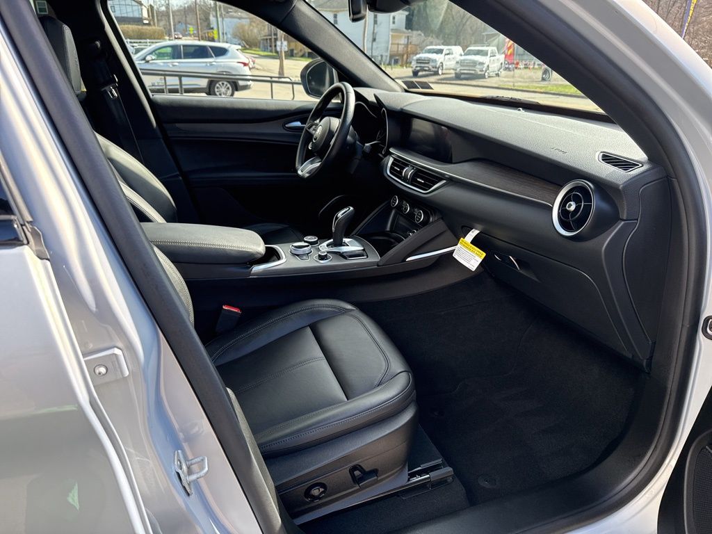 2022 Alfa Romeo Stelvio Ti - Photo 31