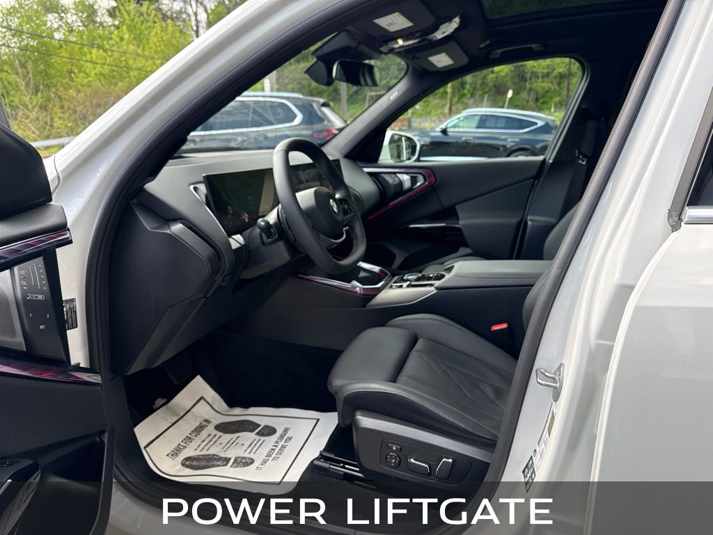 2026 BMW X3 30 - Photo 19