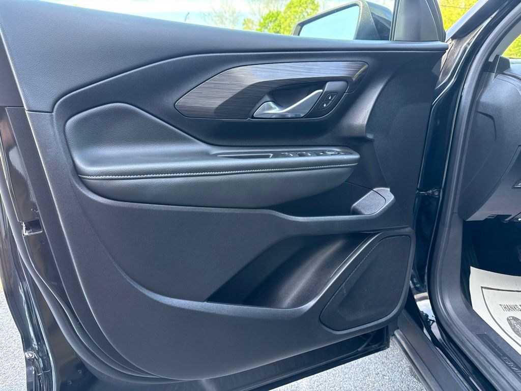2024 GMC Terrain SLE - Photo 20
