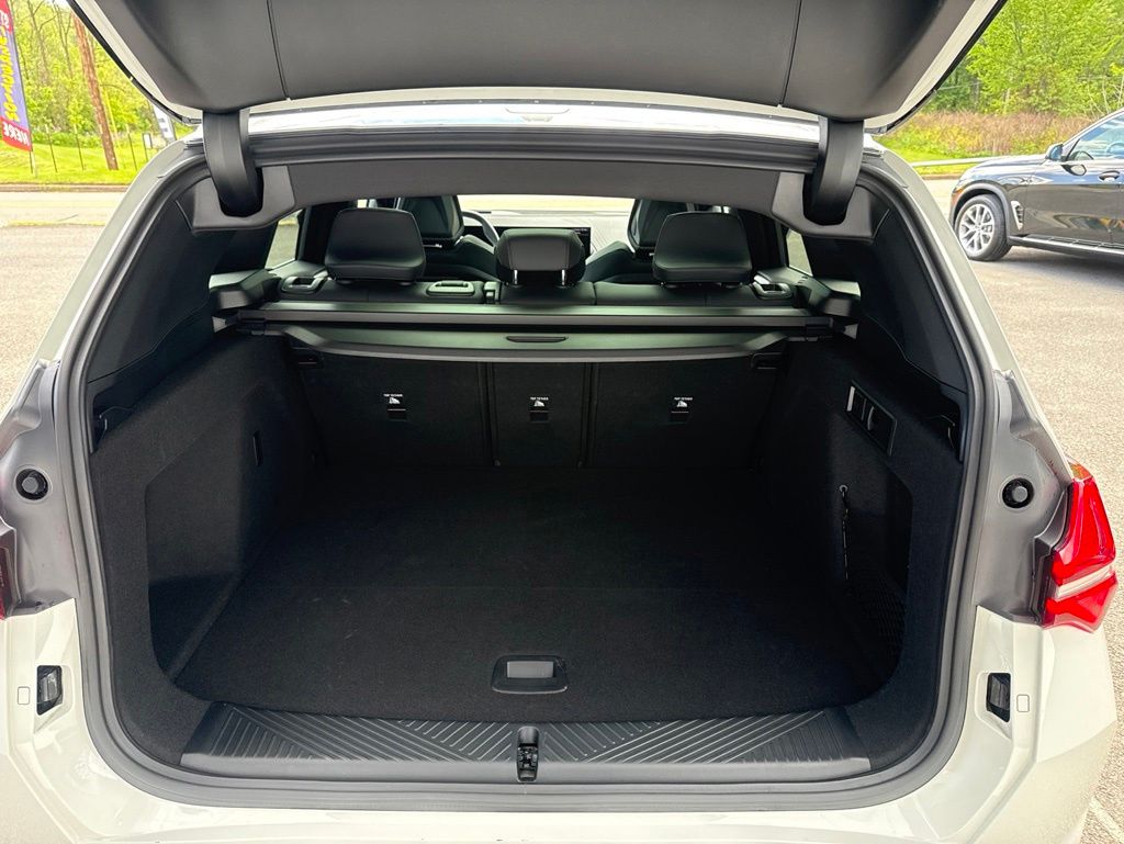 2026 BMW X3 30 - Photo 26